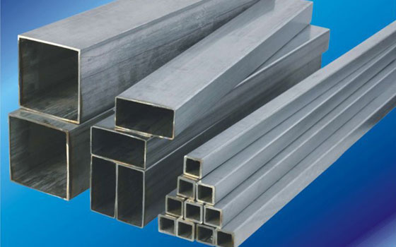 What paint is sprayed on the surface of galvanized steel？