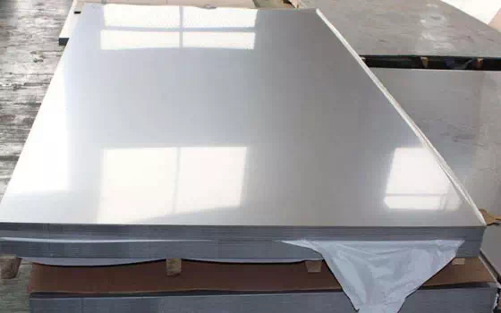 Stainless steel plates are used in the Marine industry