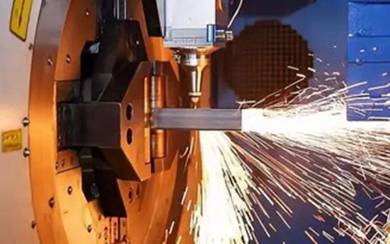 how to cut carbon steel pipe?
