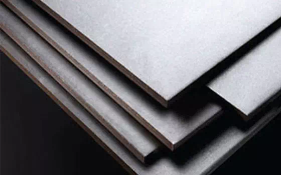 Is carbon fiber stronger than steel