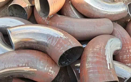 can carbon steel be welded to stainless steel