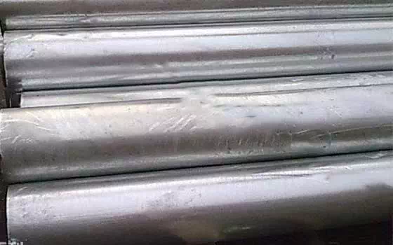 Industrial material: galvanized seamless steel pipe